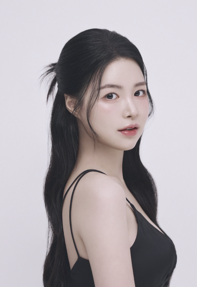 yuna stylist